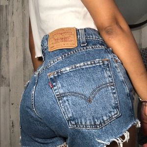 Levi vintage jean shorts